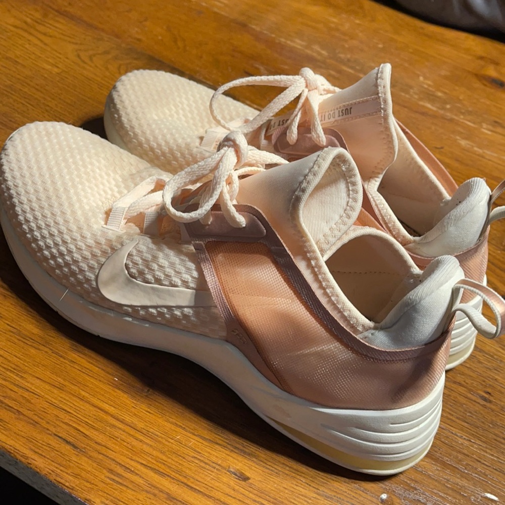Women’s Nike